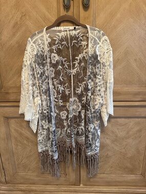 Lace Floral Fringe Kimono - Ivory & Taupe